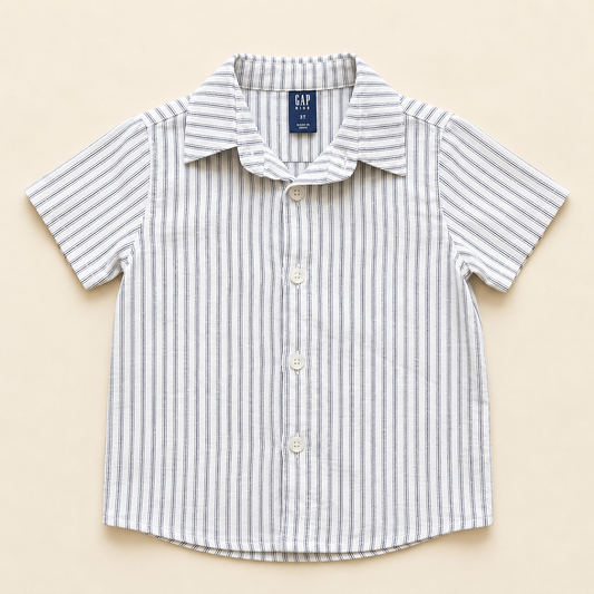boys t.shirt lining GAP KIDS